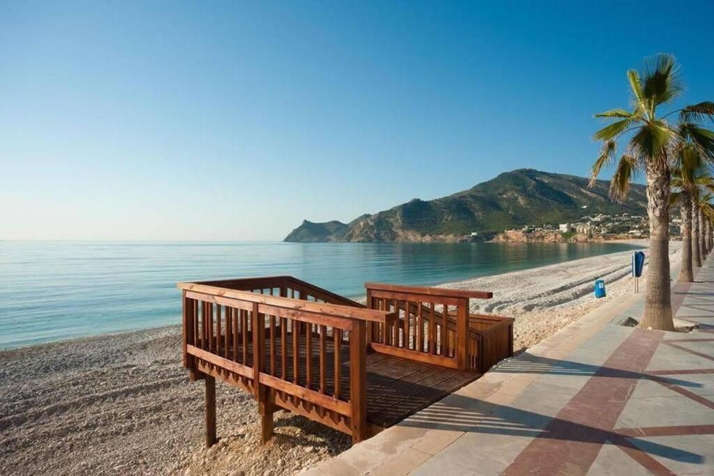 Precioso Apartamento Con Piscina Y Vistas Alicante Esterno foto