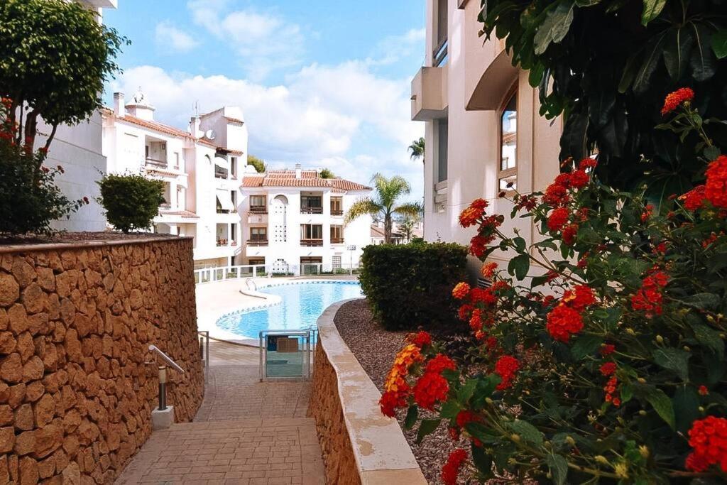 Precioso Apartamento Con Piscina Y Vistas Alicante Esterno foto